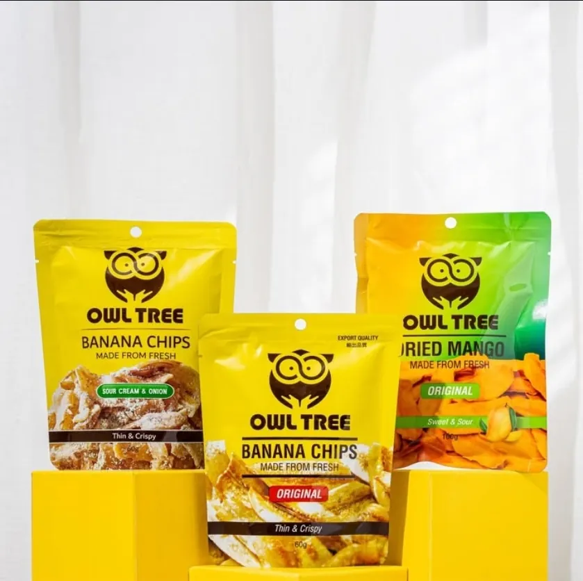 OWLTREE Banana Chips and Dried Mango packs